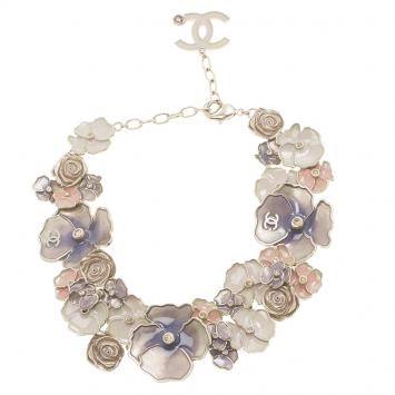 Pre Owned Chanel Camellia Flower Enamel Gold Tone Necklace