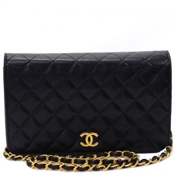 Pre Owned Chanel Black Quilted Lambskin Full Flap Bag