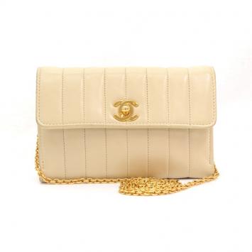 Pre Owned Chanel Beige Vertical Quilted Leather Flap Shoulder Party Bag