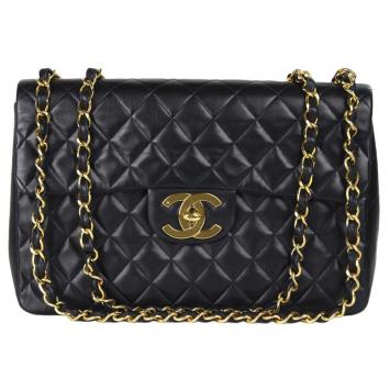 Pre Owned Chanel Black Quilted Lambskin Maxi Jumbo Vintage Classic Flap Bag
