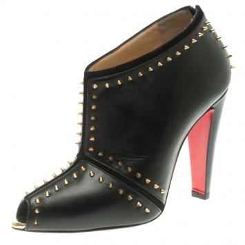 مملوكة مسبقًا Christian Louboutin Black Spiked Leather Carapachoc Peep Toe Ankle Boots Size 38