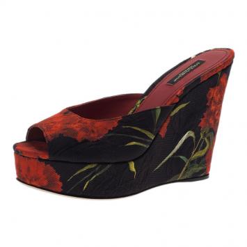 Pre Owned Dolce and Gabbana Rose Embroidered Brocade Wedge Slides