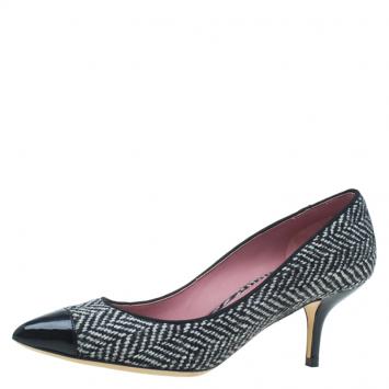 Pre Owned Dolce and Gabbana Monochrome Tweed and Leather Pumps Size 38