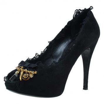 مملوكة مسبقًا Dolce and Gabbana Black Suede Brooch Lace Trim Peep Toe Pumps Size 36