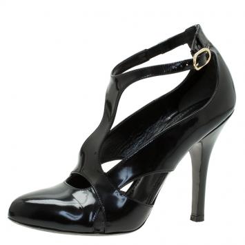 مملوكة مسبقًا Dolce and Gabbana Black Patent Cutout Ankle Strap Pointed Pumps Size 39