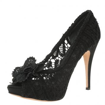 Pre Owned Dolce and Gabbana Black Rose Detail Lace Peep Toe Pumps Size 37.5