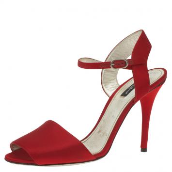 مملوكة مسبقًا Dolce and Gabbana Red Satin Ankle Strap Sandals Size 40