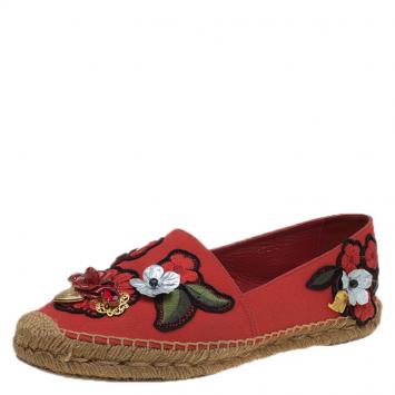Pre Owned Dolce and Gabbana Red Canvas Locket Flower and Jewel Embroidered Espadrilles Size 40