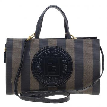 Pre Owned Fendi Black Pequin Tote Shoulder bag