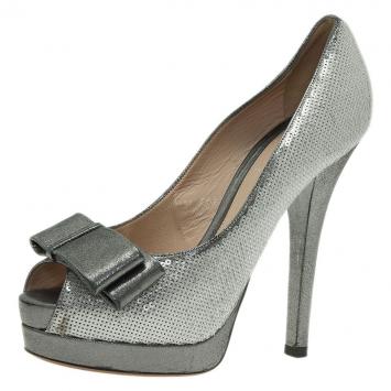 Pre Owned Fendi Two Tone Sequin Leather Bow Detail Peep Toe Platform Pumps Size 36