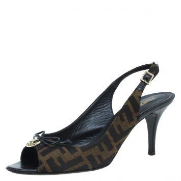 Pre Owned Fendi Tobacco Zucca Canvas Logo Plaque Peep Toe Slingback Sandals Size 39