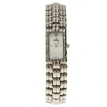 Pre Owned Fendi White Stainless Steel Classic Women's Wristwatch 15MM