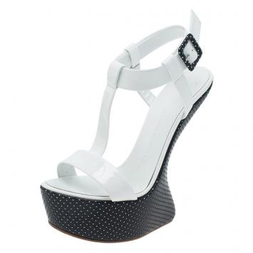Pre Owned Giuseppe Zanotti White Leather Sculpted T-Strap Wedge Sandals Size 39