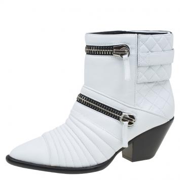 مملوكة مسبقًا Giuseppe Zanotti White Quilted Leather Ankle Boots Size 40