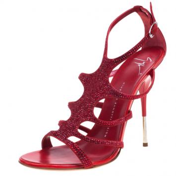 مملوكة مسبقًا Giuseppe Zanotti Red Crystal Studded Suede Strappy Sandals Size 39