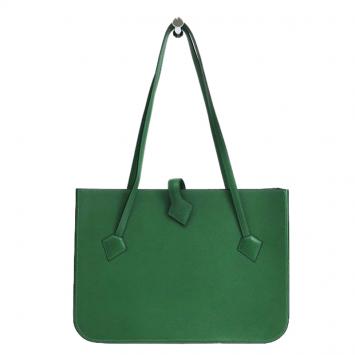 Pre Owned Hermes Vintage Green Courchevel Leather Shoulder Bag