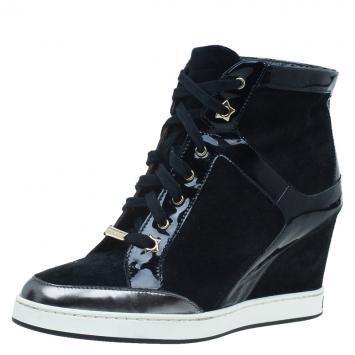 مملوكة مسبقًا Jimmy Choo Black Patent Leather and Suede Panama Wedge Sneakers Size 37.5