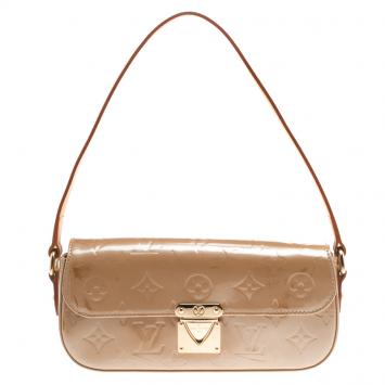 Pre Owned Louis Vuitton Noisette Monogram Vernis Malibu Street Clutch