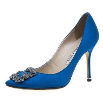 Pre Owned Manolo Blahnik Blue Satin Hangisi Embellished Pumps Size 37