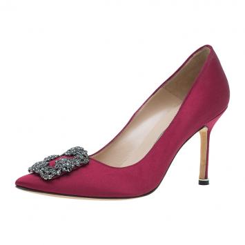 Pre Owned Manolo Blahnik Red Satin Hangisi Embellished Pumps Size 37