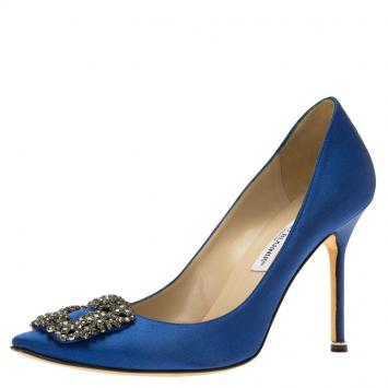 Pre Owned Manolo Blahnik Blue Embellished Satin Hangisi Pumps Size 39.5