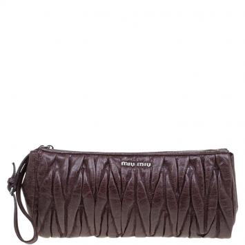 Pre Owned Miu Miu Brown Matelasse Lux Leather Wristlet Clutch 