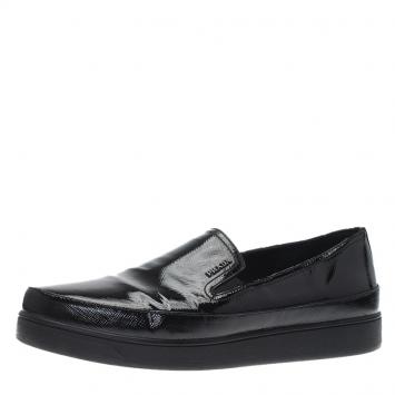 مملوكة مسبقًا Prada Sport Black Patent Skate Sneakers Size 39.5