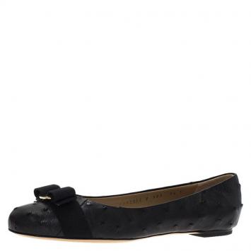Pre Owned Salvatore Ferragamo Black Ostrich Leather Varina Ballet Flats Size 40