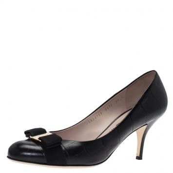 Pre Owned Salvatore Ferragamo Black Croc Embossed Leather Carla Vara Bow Pumps Size 40