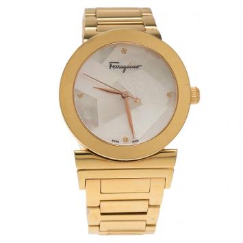 Pre Owned Salvatore Ferragamo Mother of Pearl Gold Ion Plated Stainless Steel FG2 Women's Wristwatch 33MM