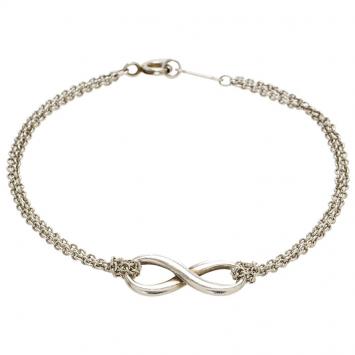 Pre Owned Tiffany & Co. Silver Infinity Bracelet 17cm
