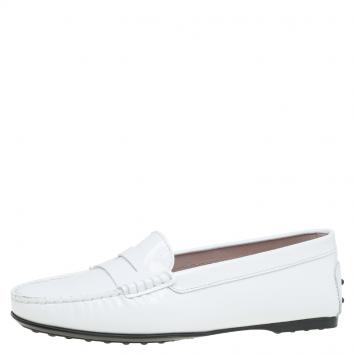 مملوكة مسبقًا Tod's White Patent Penny Leather Loafers Size 38