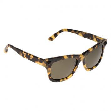 مملوكة مسبقًا Valentino Tortoise Frame V670S Rockstud Wayfarer Sunglasses