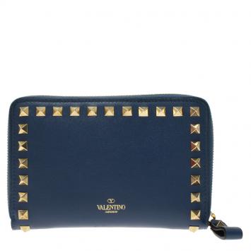 Pre Owned Valentino Blue Leather Medium Rockstud Zip Around Wallet