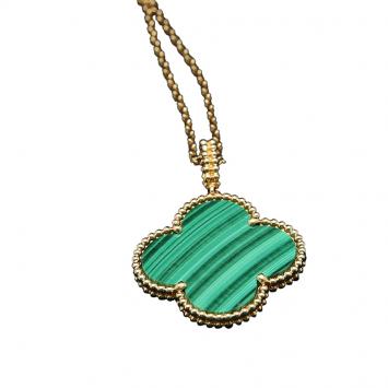 Pre Owned Van Cleef and Arpels Magic Alhambra Malachite Yellow Gold Necklace
