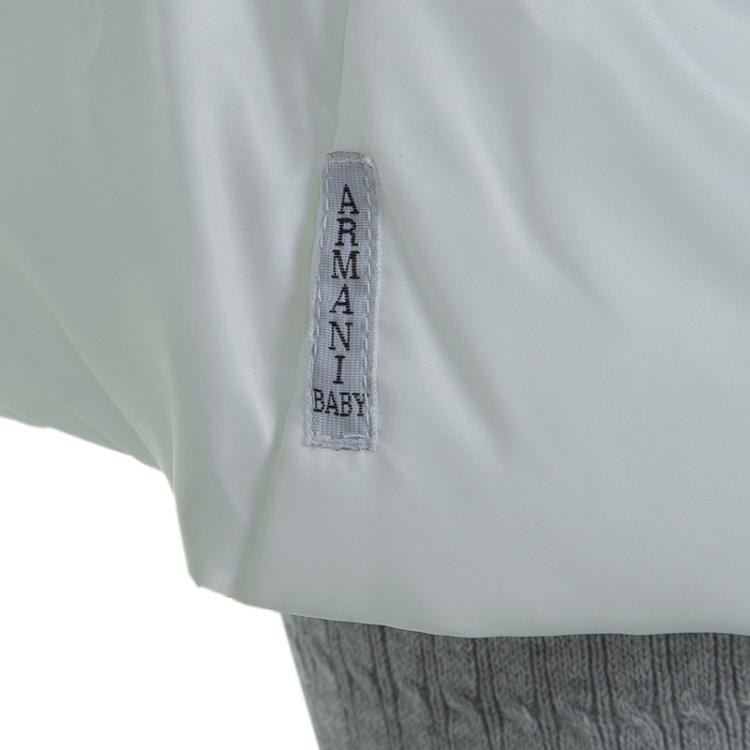 Pre Owned Armani Baby White Quilted Hooded Jacket 6 Months