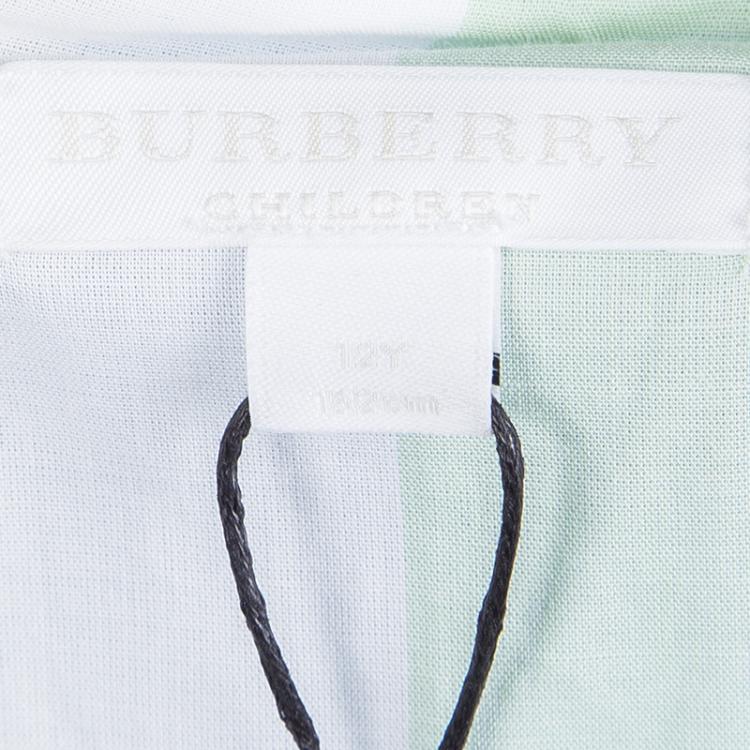 مملوكة مسبقًا Burberry Children Green Checked Cotton Belted Playsuit 12 Yrs