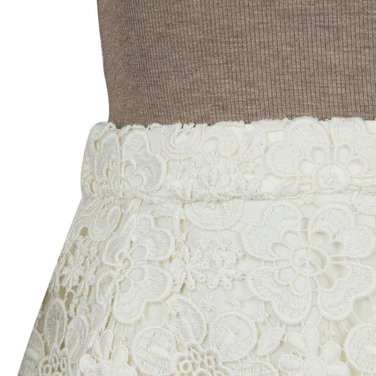 Pre Owned Dolce and Gabbana Cream Floral Lace Skirt 7/8 Yrs