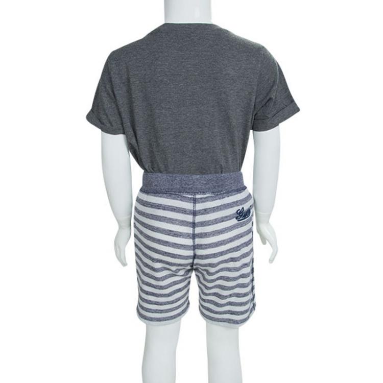 Pre Owned Gucci White Striped Cotton Terry Shorts  6 Yrs
