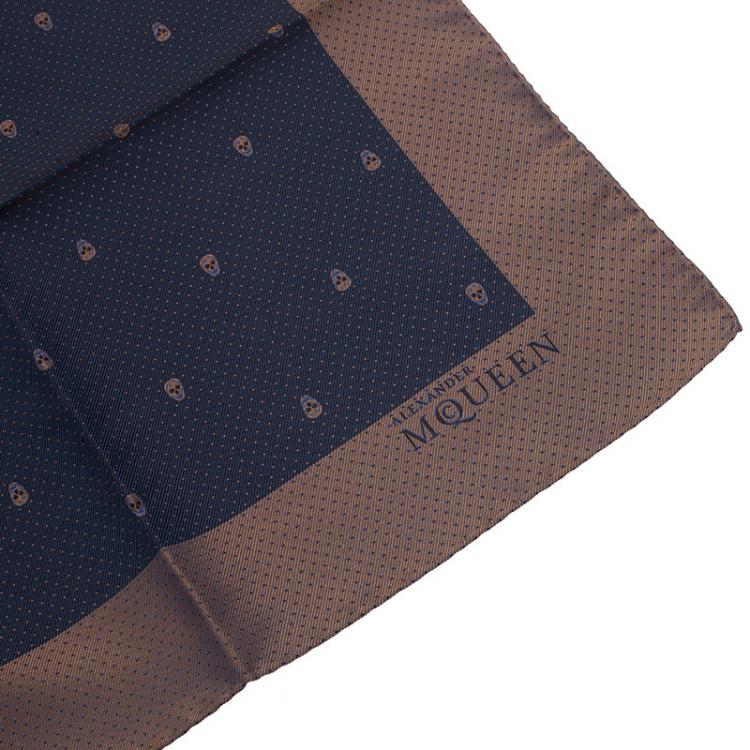Pre Owned Alexander McQueen Beige and Blue Skull Printed Pocket Square