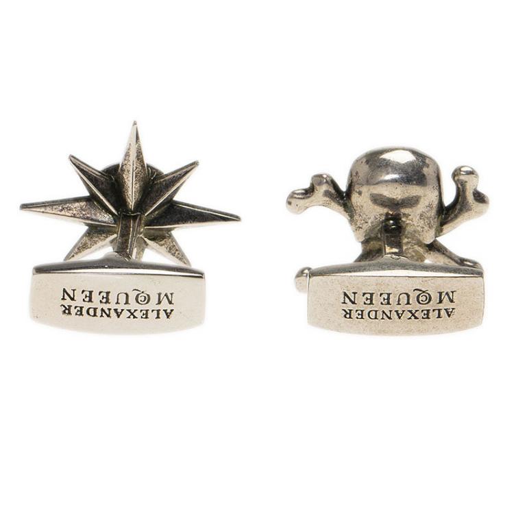 Pre Owned Alexander Mcqueen Asymmetric Star & Skull Silver Tone Cufflinks