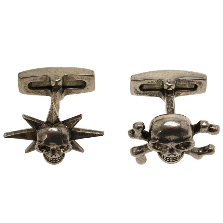 Pre Owned Alexander McQueen Asymmetric Skulls Silver Tone Cufflinks