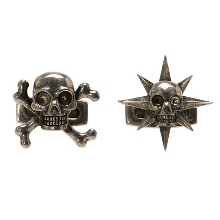Pre Owned Alexander McQueen Asymmetric Skulls Silver Tone Cufflinks