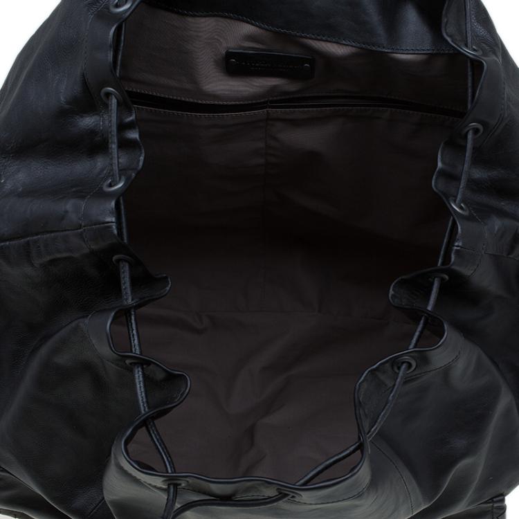 Pre Owned Bottega Veneta Black Leather Drawstring Backpack 