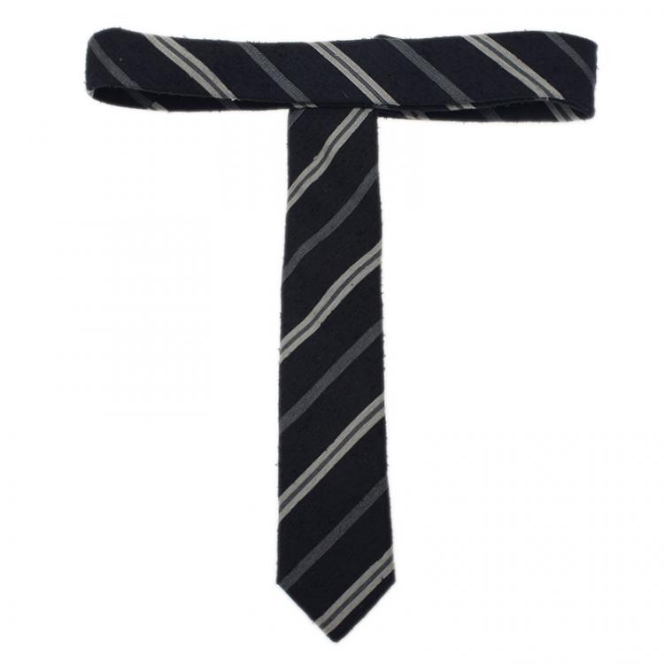 Pre Owned Burberry Black and Grey Striped Silk Tie