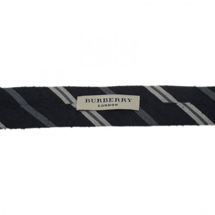 Pre Owned Burberry Black and Grey Striped Silk Tie