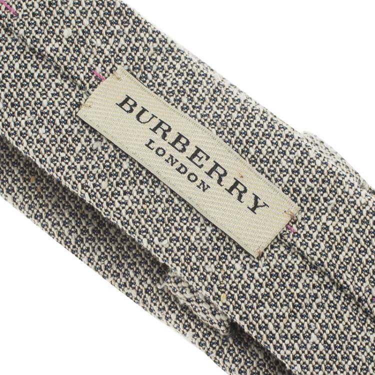 Pre Owned Burberry White and Grey Textured Silk Tie