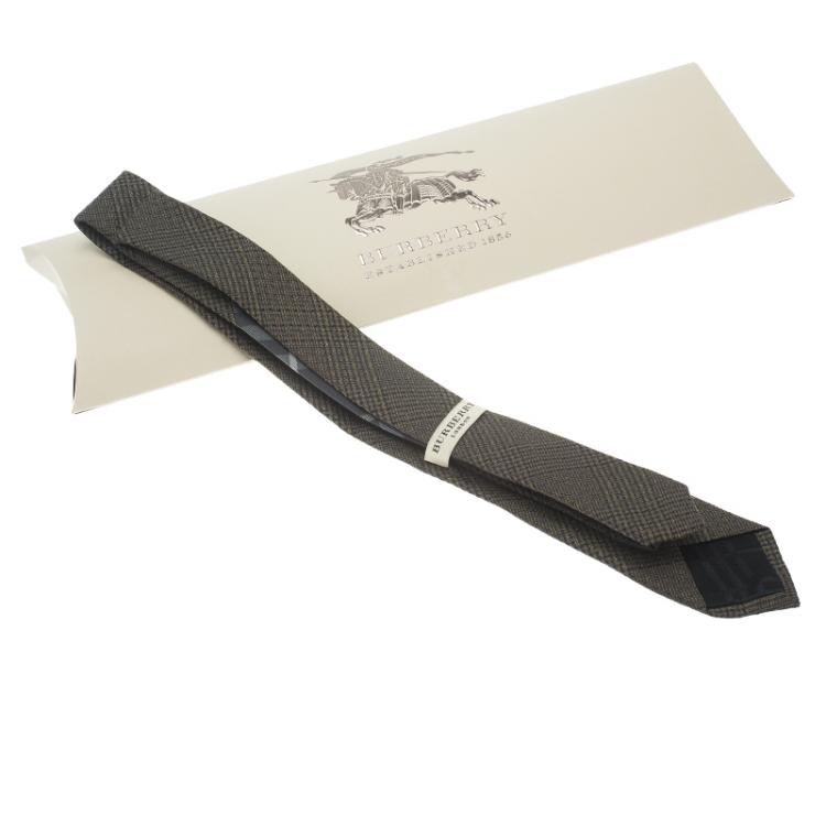Pre Owned Burberry Green Silk and Linen Tie
