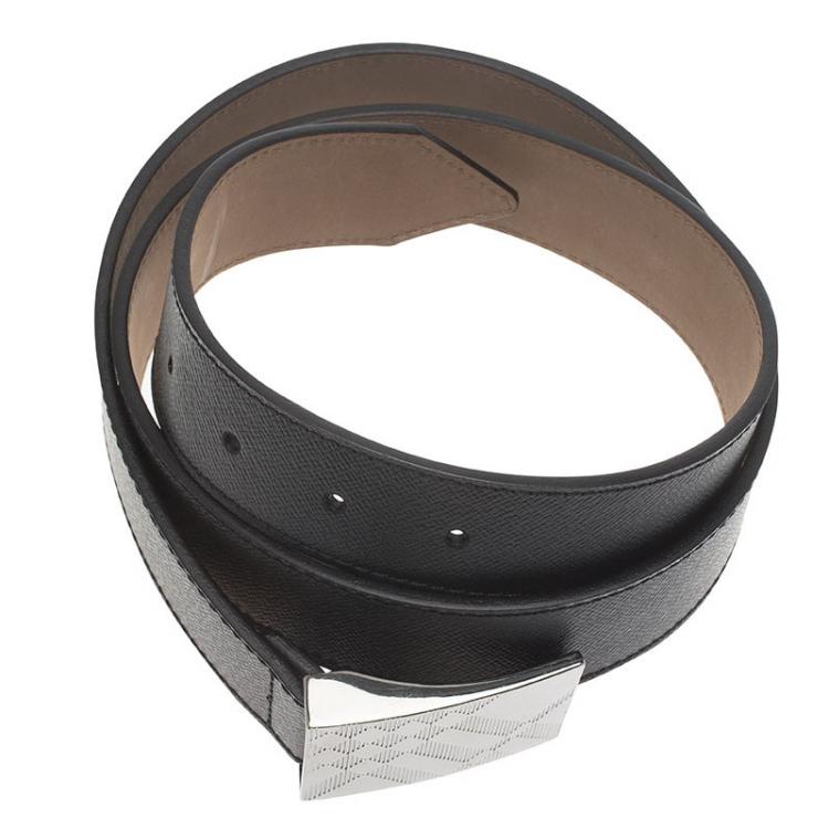 Pre Owned Burberry Black Leather and Novacheck Buckle Belt 100 CM