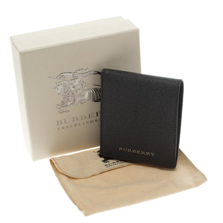 Pre Owned Burberry Grey Pebbled Leather Bi Fold Wallet